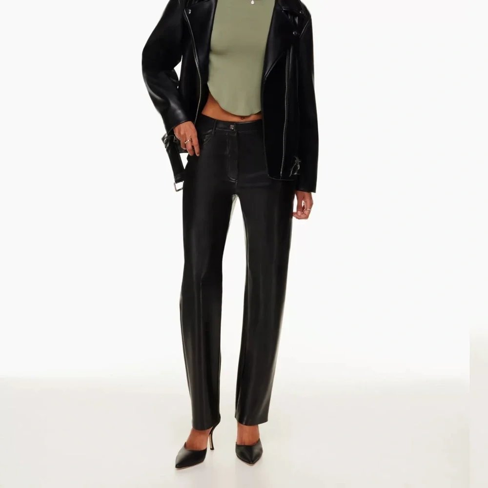 Aritzia Melina pant size 6 black regular length - Picture 2 of 7